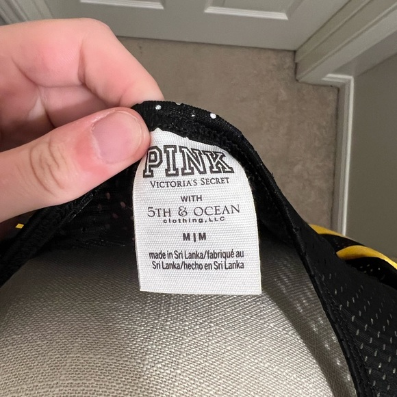 PINK Iowa Hawkeyes Jersey - Picture 7 of 7